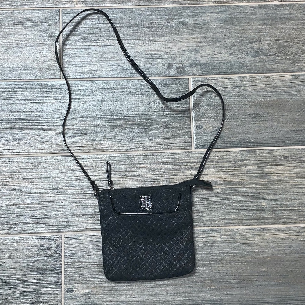 🍦Tommy Hilfiger  Black Purse